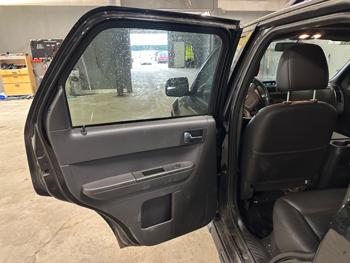 2008 ford escape limited-4wd with 128531 miles for sale near elk-river, minnesota d4a2c924d6044a4f9c458b7c085acaea.jpeg