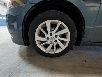 2013 nissan sentra s-6mt with 189525 miles for sale near elk-river, minnesota d4fe511c97c84b468885468cf44ced46.jpg