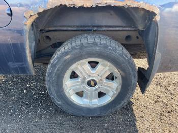 2011 chevrolet silverado-1500 lt-crew-cab-4wd with 242336 miles for sale near hastings, minnesota d51d962e54a7428cb81ba4e8253761c3.jpeg