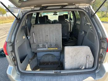2006 toyota sienna le-7-passenger with 186110 miles for sale near elk-river, minnesota d51f8e22c08b41b29ea35eb584faac50.jpg