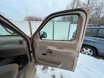 1997 ford f-150 reg.-cab-short-bed-2wd with 165409 miles for sale near elk-river, minnesota d55f1b49bed74c92adc735e29e04d442.jpeg