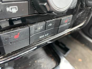 2009 ford escape limited-fwd-i4 with 124170 miles for sale near elk-river, minnesota d65be0514d4845f991d51573a093ef30.jpeg