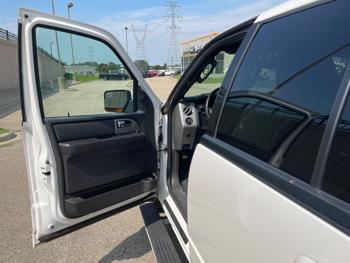 2014 ford expedition limited-4wd with 263117 miles for sale near burnsville, minnesota d679b9cbd36740679dc3a329ee1e0279.jpeg