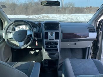 2009 chrysler town-&-country touring with 240699 miles for sale near clearwater, minnesota d6921b36a07b48499ddc73303ae19262.jpeg