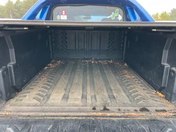 2003 cadillac escalade-ext sport-utility-truck with 175517 miles for sale near elk-river, minnesota d6ae4e41f26c437dae2b978968c37457.jpeg