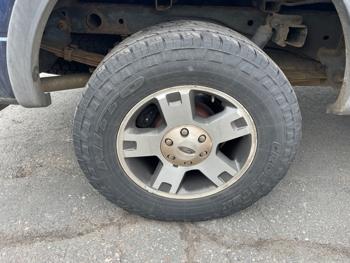 2004 ford f-150 xl-supercab-4wd with 113212 miles for sale near spring-lake-park, minnesota d6ea7dce122147bba71d14f071fcccd9.jpeg