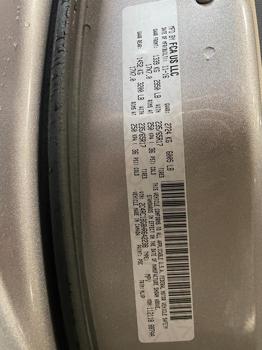 2017 chrysler pacifica touring-l with 146565 miles for sale near elk-river, minnesota d712e4b48be34978a1b4896e6f47a939.jpg