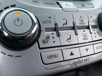 2014 chevrolet equinox 2lt-2wd with 139302 miles for sale near fridley, minnesota d8146e1faa6e4243b2adb5e891de1799.jpeg