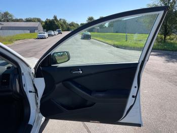 2011 nissan altima 2.5-s with 209067 miles for sale near elk-river, minnesota d848f6449b824550b886bad998f0ab3b.jpeg
