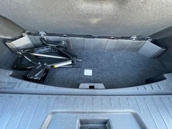 2015 chevrolet traverse 2lt-awd with 238725 miles d8604b19aef74017a5aa6150ef74ae22.jpeg