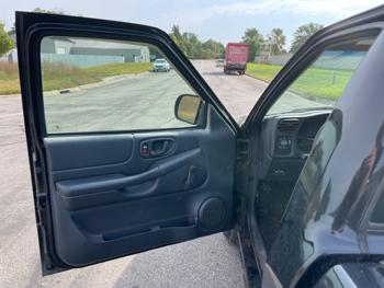 2002 chevrolet s10-pickup 2wd with 228024 miles for sale near elk-river, minnesota d88f2679e5aa4bb8997891e1b494ddc4.jpeg