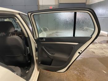 2008 volkswagen rabbit 4-door-s with 119910 miles for sale near elk-river, minnesota d8b1523eed304ac8b69ad595d7b2a989.jpeg