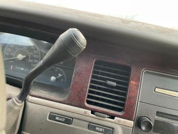 2005 lincoln town-car with 210142 miles for sale near elk-river, minnesota d8cdd30d218e4af3a800e89123d3f5bf.jpg