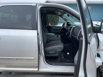 2015 ram 1500 slt-crew-cab-swb-4wd with 128735 miles d92a638b36674fdea7967fd7c3d0a46c.jpeg