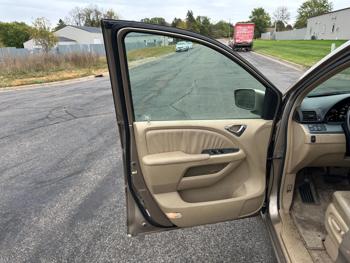 2006 honda odyssey ex-l with 205462 miles for sale near elk-river, minnesota d964c3fd520f4a18920e2b4479649e04.jpg