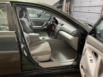 2011 toyota camry base with 199981 miles for sale near elk-river, minnesota d9811e66f5b548f19909449999103f6f.jpg