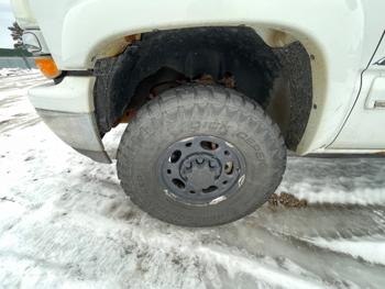 2004 chevrolet suburban 2500-4wd with 245420 miles for sale near elk-river, minnesota d9820279d66244cc90aa47de01081a24.jpeg