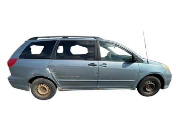 2006 toyota sienna le-7-passenger with 167195 miles for sale near elk-river, minnesota d9da6379b1f64ea99fac6360a1c517a7.jpg
