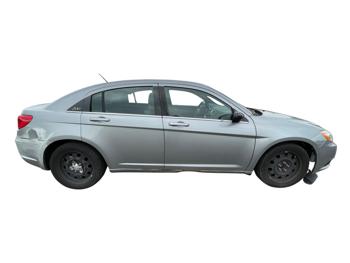 2013 chrysler 200 lx with 210268 miles for sale near elk-river, minnesota d9effe9cd65643198d7aea7d9b5a8ef8.jpg