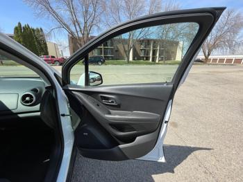 2015 chevrolet trax lt-awd with 127014 miles for sale near alexandria, minnesota d9f06c01891e4cbab0ff5b495d6d1d1c.jpeg