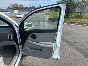 2007 chevrolet equinox lt1-awd with 170905 miles for sale near elk-river, minnesota da3835638f314e77a8a0cca9b2081645.jpg