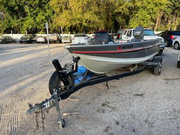 1992 alumacraft- competito- for sale near elk-river, minnesota da4541d3569e4138ae8816834d682e76.jpg