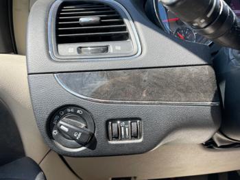 2014 chrysler town-&-country touring with 161623 miles for sale near elk-river, minnesota da5a0c0ff3b84980bdd1144f6ae58d32.jpeg