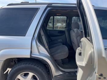 2004 chevrolet trailblazer ls-4wd with 185080 miles for sale near elk-river, minnesota db0e1ada0b3a440c98876e4ce9bf60da.jpeg