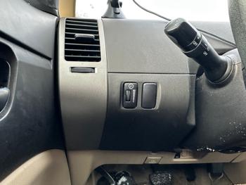 2005 toyota prius 4-door-liftback with 208940 miles for sale near elk-river, minnesota db25c80d02d14bfb922a9f5a0bf16033.jpeg