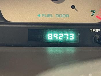 2000 chrysler town-&-country limited with 89273 miles for sale near elk-river, minnesota db53c1e810874198b1c7521347432537.jpg