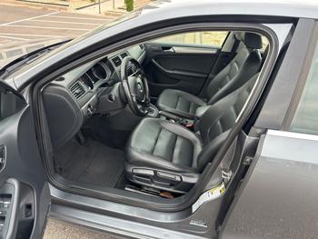 2015 volkswagen jetta se-6a with 149303 miles for sale near burnsville, minnesota dbf2caeb54f24aba994409d758c9f7db.jpeg