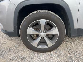 2020 jeep cherokee limited-4wd with 154732 miles for sale near elk-river, minnesota dc2119302aee4ea3a1118ef73e7efe53.jpeg