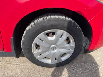 2011 nissan versa 1.8-sl-hatchback with 161381 miles for sale near jordan, minnesota dc21d104c25c4370a2fa6647857046fa.jpeg