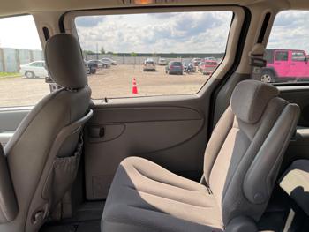 2007 chrysler town-&-country touring with 161981 miles for sale near elk-river, minnesota dc2851c78e4845daa8679300d710e72d.jpeg