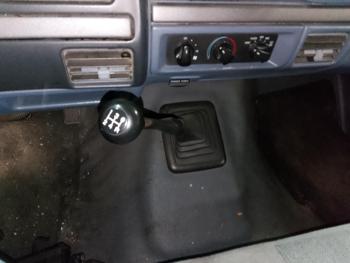 1993 ford f-150 s-reg.-cab-short-bed-2wd with 183885 miles for sale near elk-river, minnesota dce996b519394a5f9606292d312ac268.jpg