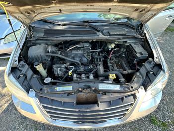 2010 chrysler town-&-country touring for sale near elk-river, minnesota dd02e9b064924299a5551ce0280a0b73.jpeg