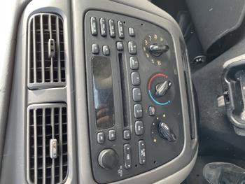 2005 ford taurus se with 158745 miles for sale near elk-river, minnesota dd1cb90287844aafa94119a85d333f81.jpg