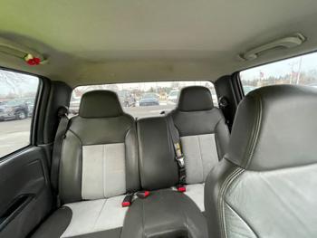 2004 gmc canyon sle with 147411 miles for sale near white-bear-lake, minnesota dd27f0b959b7451d8444b5dc22c41e43.jpeg