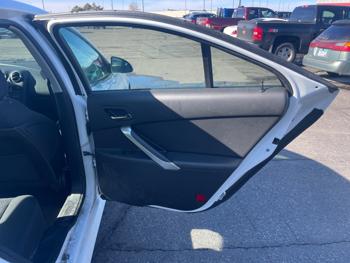 2009 pontiac g6 sedan with 186519 miles for sale near st.-cloud, minnesota dd967cb767084ad2b3f7c844e25295e2.jpeg