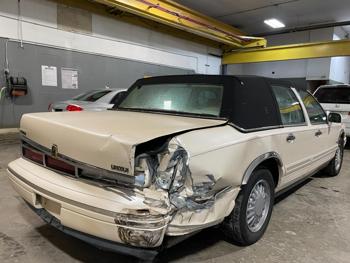 1997 lincoln town-car with 211180 miles for sale near elk-river, minnesota de500e6ca5be4f53b1b9593c955f6205.jpg