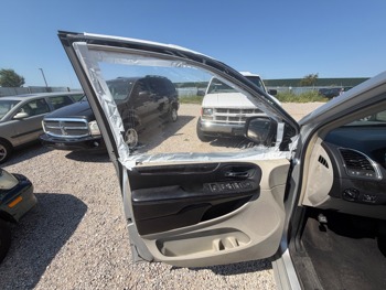 2011 chrysler town-&amp;-country touring with 128014 miles for sale near elk-river, minnesota df2f420704ab4cfe808ea38928f09a34.jpeg