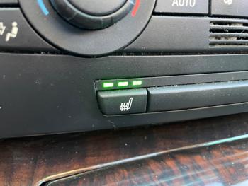 2006 bmw 3-series 325i-sedan with 170219 miles for sale near elk-river, minnesota dfb5e3fdcd6f407fa4857b281c72f66d.jpeg