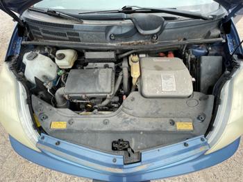 2005 toyota prius 4-door-liftback with 172513 miles for sale near elk-river, minnesota dfe220c232b54f9db6ebefdb6fc697e1.jpeg