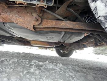 2001 chevrolet tahoe 4wd with 174356 miles for sale near fridley, minnesota e00a00f237974431bf84a4c8d851a0ec.jpeg