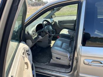 2005 chrysler town-&-country touring with 175445 miles for sale near elk-river, minnesota e013bceed9e6468dba932c9ace41c23d.jpeg