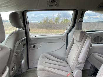 2006 chrysler town-&-country touring with 161394 miles for sale near elk-river, minnesota e0f48a6b55224c4d8586f6f71baad7fd.jpeg