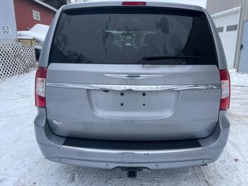 2013 chrysler town-and-country touring with 146210 miles for sale near elk-river, minnesota e15e31168ca541d7ae33587f74ecbede.jpg