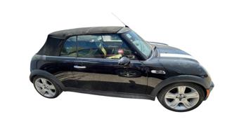 2005 mini cooper s-convertible with 127460 miles for sale near elk-river, minnesota e1fe37f6fe914ffcaebb0e174d5b3221.jpg