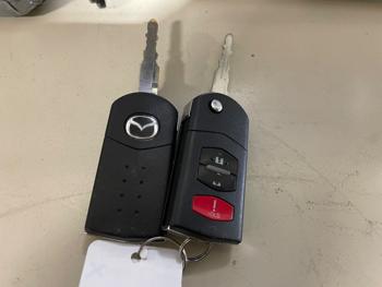 2012 mazda mazda3 i-touring-5-door with 161813 miles for sale near elk-river, minnesota e209520d67b041c4bf6653d13759b43f.jpeg