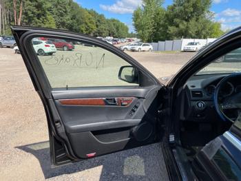 2009 mercedes-benz c-class c300-4matic-sport-sedan with 181798 miles for sale near elk-river, minnesota e20e43bde2624ce1852cb79fe55d7aa2.jpeg